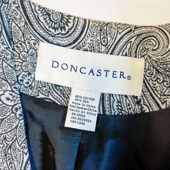 🍋 Doncaster • Single Button Black & White Paisley Pattern Blazer Jacket - Picture 6 of 9